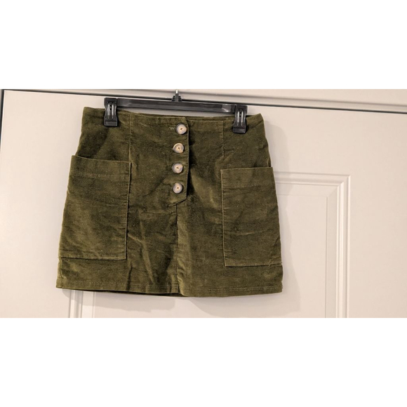 BDG Dresses & Skirts - Women's BDG Urban Outfitters Mini Skirt Petite Small Olive Green